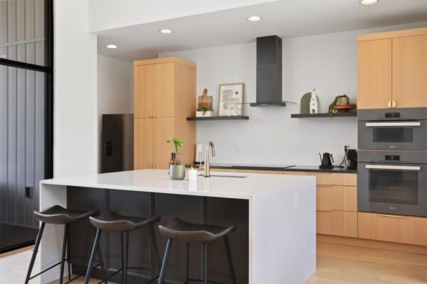 main page middle photo